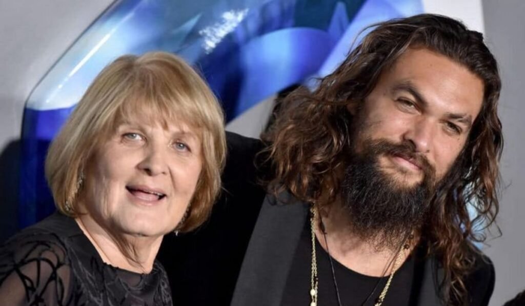 Coni Momoa