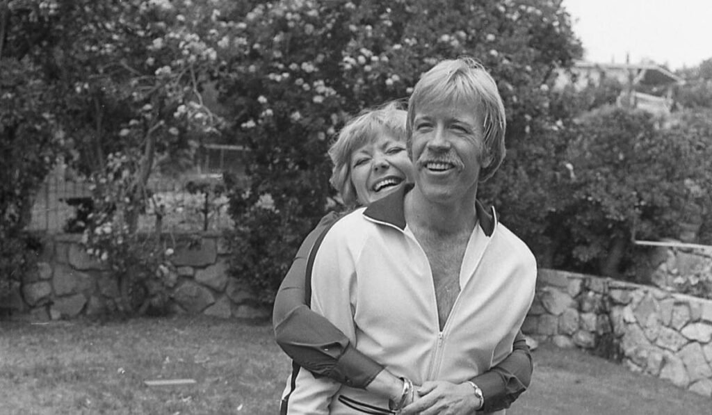 dianne holechek