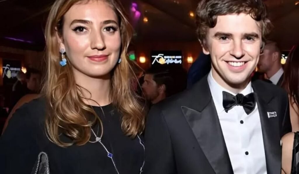freddie highmore klarissa munz