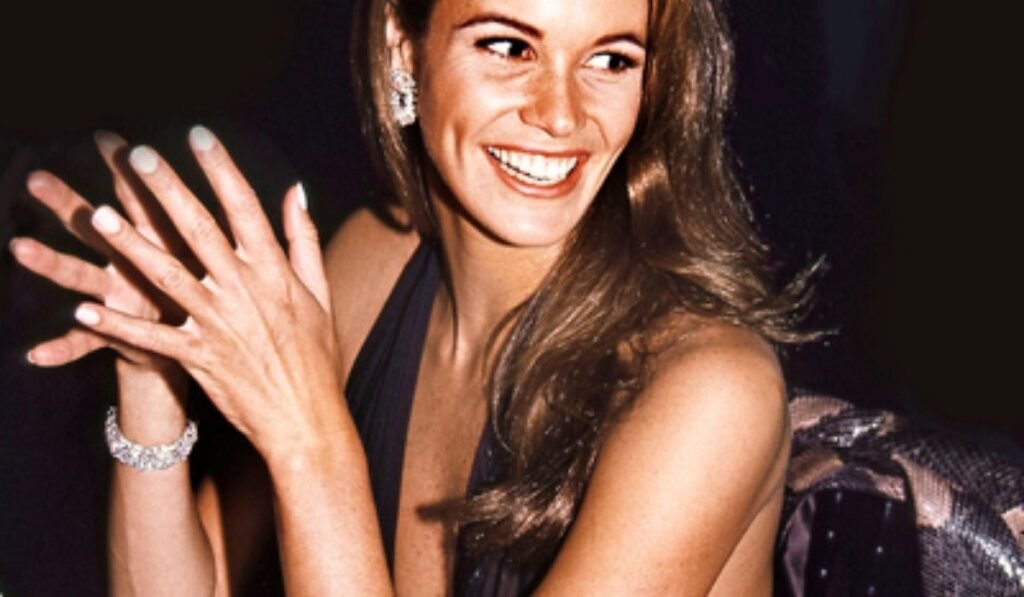 Elle McPherson