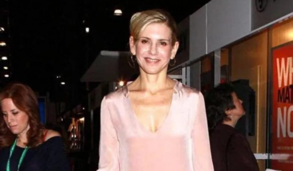 alexis stewart net worth