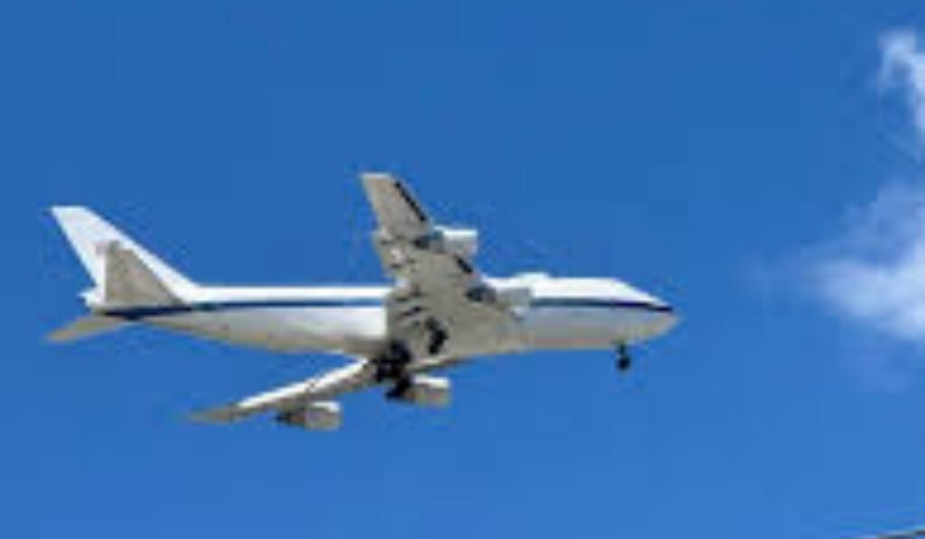 delta connection dl3543 emergency landing